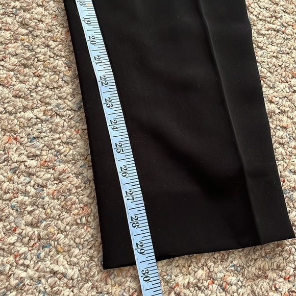 Focus 2000 Petite• EUC Pleated Dress Business Pants, size 14P - Picture 11 of 12